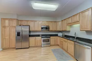 601 W Rand Rd, Arlington Heights, IL 60004 - Photo 11