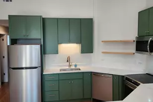 6321 S Eberhart Ave, Chicago, IL 60637 - Photo 9