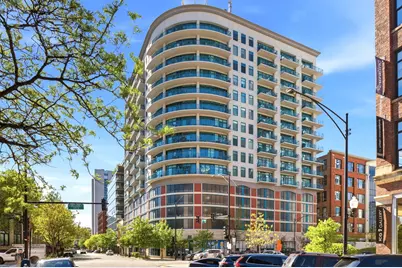 340 W Superior Street #1009, Chicago, IL 60654 - Photo 1