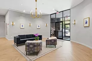 340 W Superior St, Chicago, IL 60654 - Photo 21