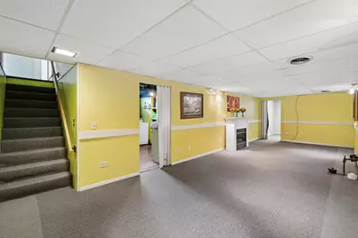 3323 W Denison Avenue, Davenport, IA 52804 - Photo 19