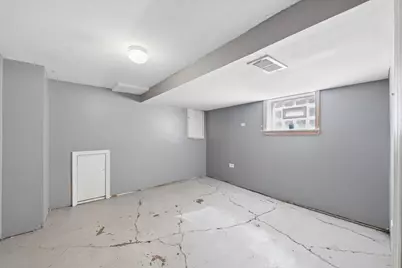2952 N Mobile Avenue, Chicago, IL 60634 - Photo 17