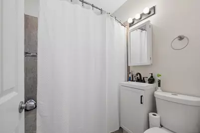 2952 N Mobile Avenue, Chicago, IL 60634 - Photo 13