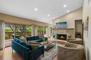 26073 W Laurel Ct, Wauconda, IL 60084 - Photo 9