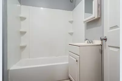 1422 North Avenue, Rockford, IL 61103 - Photo 9