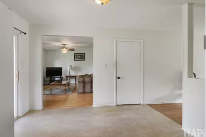 1711 N Orleans Street, McHenry, IL 60050 - Photo 9