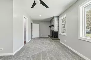 2908 26th St, Moline, IL 61265 - Photo 25