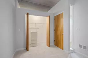 5430 N Sheridan Rd, Chicago, IL 60640 - Photo 13