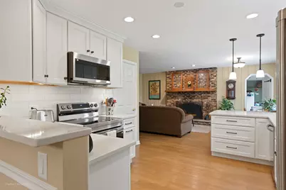753 E Monterey Road, Palatine, IL 60074 - Photo 9