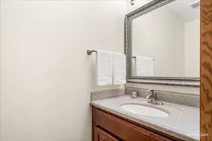 2324 Snapdragon Rd, Naperville, IL 60564 - Photo 17