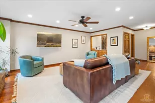 615 Windham Ln, Naperville, IL 60563 - Photo 7