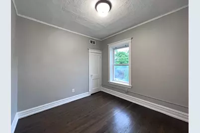 2707 E 78th Street #2W, Chicago, IL 60649 - Photo 11