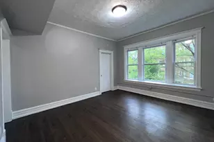 2707 E 78th St, Chicago, IL 60649 - Photo 7