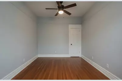 3649 W Montrose Avenue #1M, Chicago, IL 60618 - Photo 3