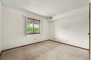 2440 186th St, Lansing, IL 60438 - Photo 7