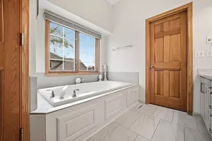 11497 Ridgecrest Dr, Roscoe, IL 61073 - Photo 13