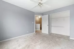 732 Woodewind Dr, Naperville, IL 60563 - Photo 11
