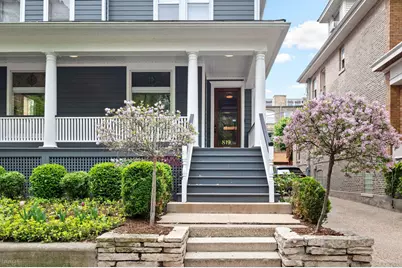 819 W Junior Terrace, Chicago, IL 60613 - Photo 3