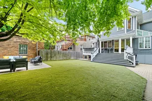 819 W Junior Terrace, Chicago, IL 60613 - Photo 59