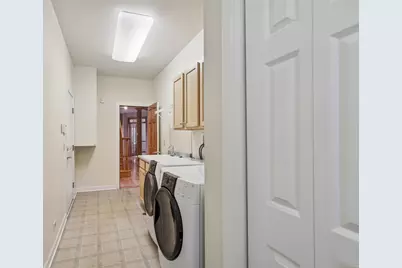 426 Heatherwood Drive SE, Oswego, IL 60543 - Photo 33