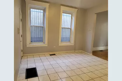 1025 W Cullerton Street #1RFB, Chicago, IL 60608 - Photo 9