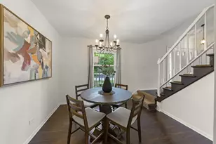 1353 Queensgreen Cir, Naperville, IL 60563 - Photo 11
