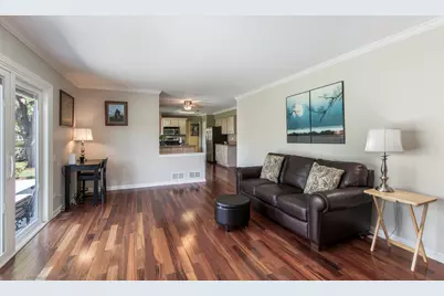 2150 Cumberland Parkway, Algonquin, IL 60102 - Photo 9