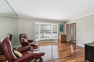 2150 Cumberland Pkwy, Algonquin, IL 60102 - Photo 3