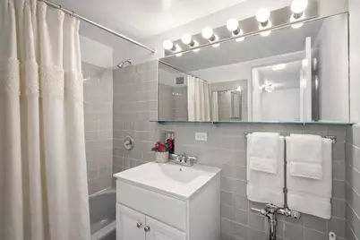 850 N Dewitt Place #7E, Chicago, IL 60611 - Photo 9