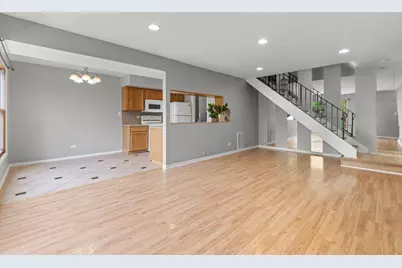 146 Inverrary Lane #146, Deerfield, IL 60015 - Photo 5