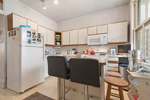 1417 W Edgewater Ave, Chicago, IL 60660 - Photo 7
