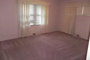 9 E North Ct, Decatur, IL 62526 - Photo 9