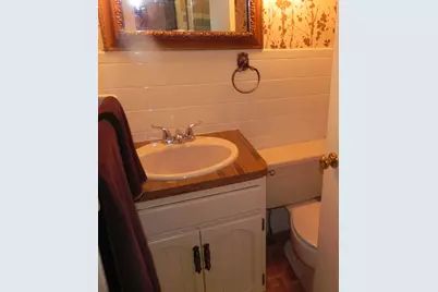 9 E North Court, Decatur, IL 62526 - Photo 11