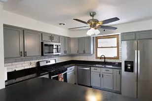 7728 S Kilpatrick Ave, Chicago, IL 60652 - Photo 5