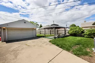 7728 S Kilpatrick Ave, Chicago, IL 60652 - Photo 15