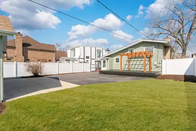 646 W Babcock Avenue, Elmhurst, IL 60126 - Photo 27