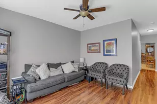 1468 W Ohio St, Chicago, IL 60642 - Photo 9