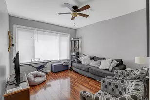 1468 W Ohio St, Chicago, IL 60642 - Photo 7