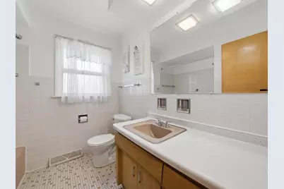 18345 Pierce Avenue, Homewood, IL 60430 - Photo 9