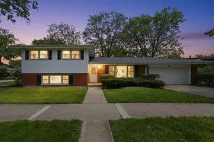 18345 Pierce Ave, Homewood, IL 60430 - Photo 17