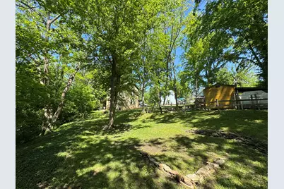 104 W Heacock Street, Jonesboro, IL 62952 - Photo 9