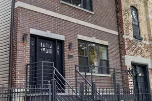 1615 W Ohio St, Chicago, IL 60622 - Photo 1