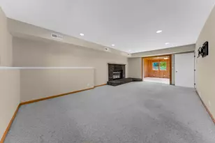 217 Atlantic Dr, Vernon Hills, IL 60061 - Photo 21