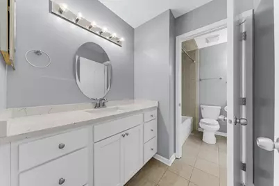 217 Atlantic Drive, Vernon Hills, IL 60061 - Photo 19