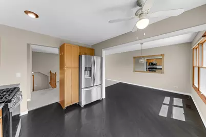 217 Atlantic Drive, Vernon Hills, IL 60061 - Photo 11