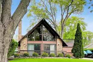 3006 Miller Dr, McHenry, IL 60050 - Photo 1