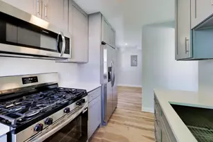 2113 Seward St, Evanston, IL 60202 - Photo 13