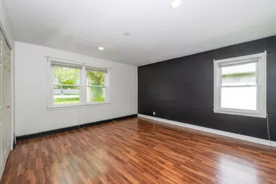 2307 N Arlington Heights Road, Arlington Heights, IL 60004 - Photo 17