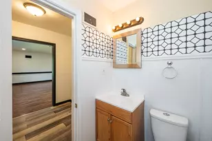 2307 N Arlington Heights Rd, Arlington Heights, IL 60004 - Photo 5