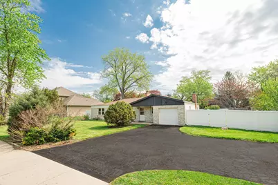 2307 N Arlington Heights Road, Arlington Heights, IL 60004 - Photo 3